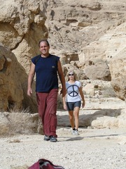 67_Menahem-join-the-group.jpg